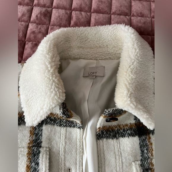Loft shacket, size medium - Picture 5 of 8